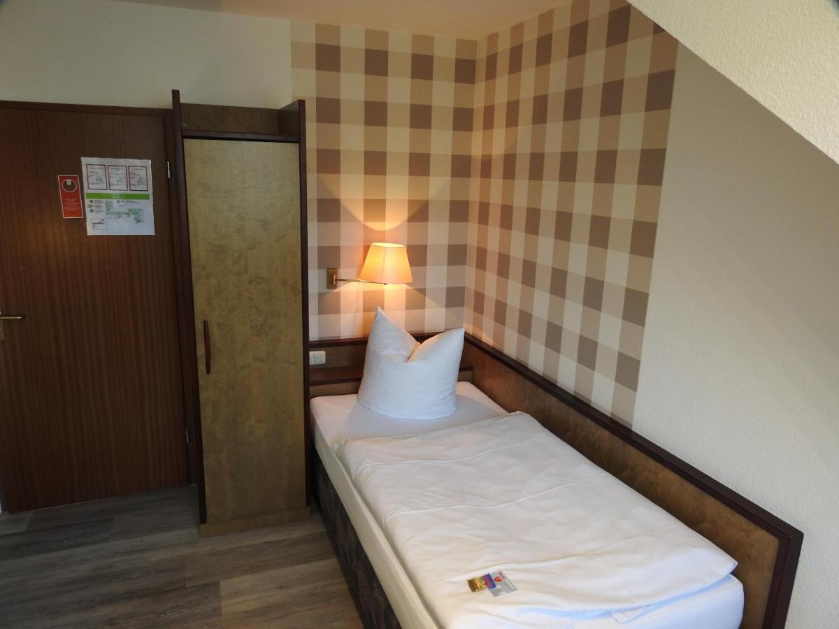 קותן Hotel Anhalt מראה חיצוני תמונה